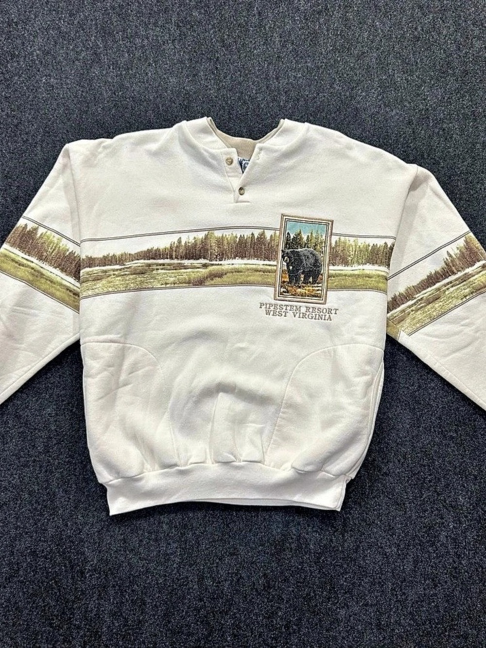 Art Unlimited West Virginia Bear Graphic Sweatshirt